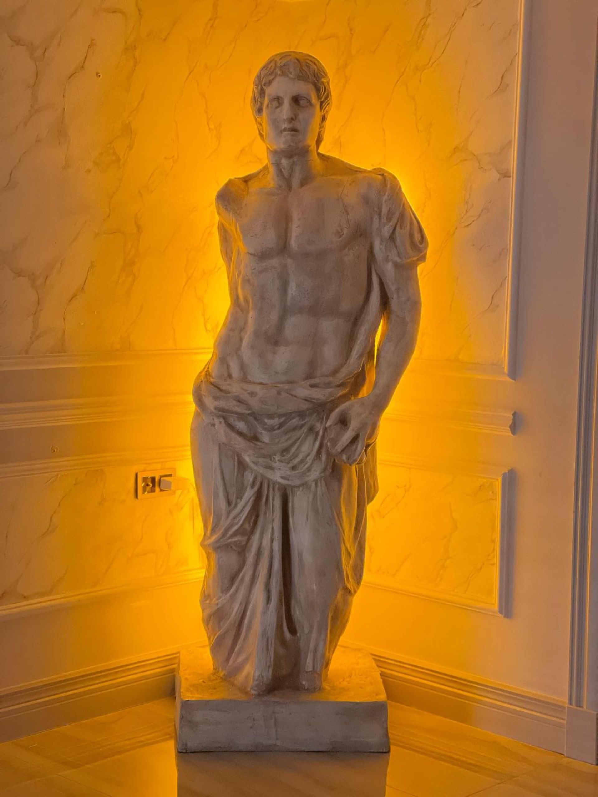 Antik Dönem İlhamıyla Heykel Tasarımı - Zamansız Zarafet